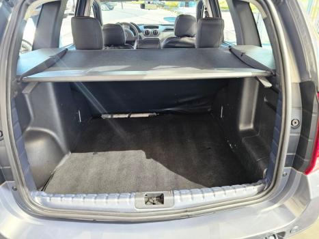 RENAULT Duster 2.0 16V 4P FLEX DYNAMIQUE AUTOM�TICO, Foto 16