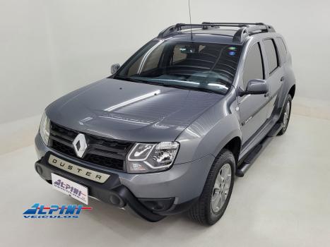 RENAULT Duster , Foto 1