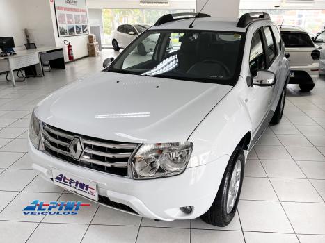 RENAULT Duster , Foto 1