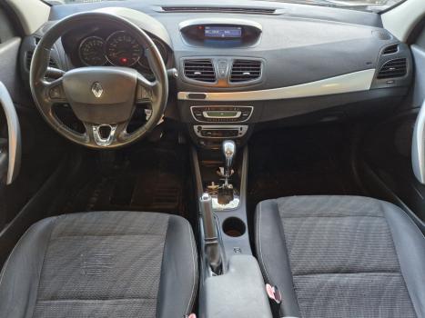RENAULT Fluence 2.0 16V 4P FLEX DYNAMIQUE AUTOM�TICO, Foto 3