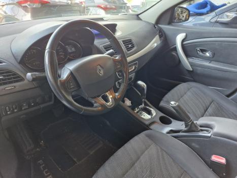 RENAULT Fluence 2.0 16V 4P FLEX DYNAMIQUE AUTOM�TICO, Foto 4