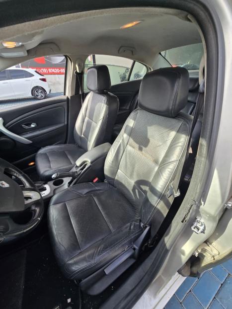 RENAULT Fluence 2.0 16V 4P FLEX DYNAMIQUE AUTOM�TICO, Foto 10