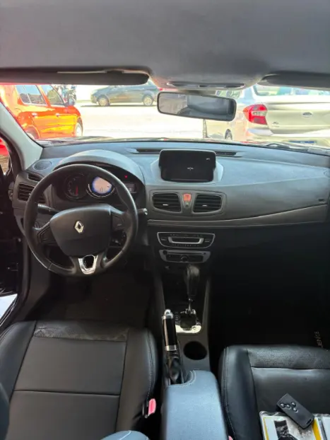 RENAULT Fluence 2.0 16V 4P FLEX DYNAMIQUE AUTOM�TICO, Foto 10