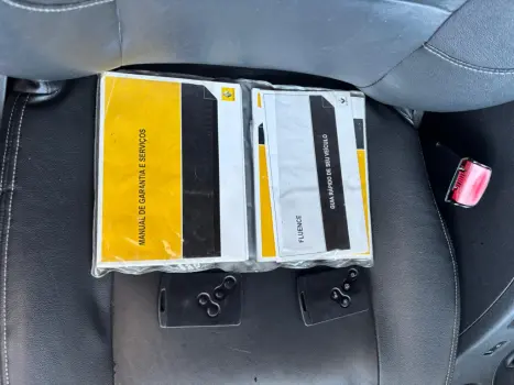 RENAULT Fluence 2.0 16V 4P FLEX DYNAMIQUE AUTOM�TICO, Foto 11