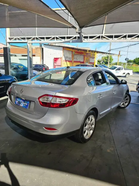 RENAULT Fluence 2.0 16V 4P FLEX PRIVIL�GE AUTOM�TICO, Foto 4