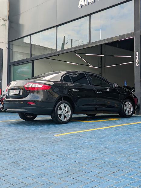 RENAULT Fluence 2.0 16V 4P FLEX DYNAMIQUE AUTOM�TICO, Foto 4