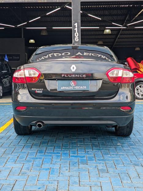 RENAULT Fluence 2.0 16V 4P FLEX DYNAMIQUE AUTOM�TICO, Foto 5
