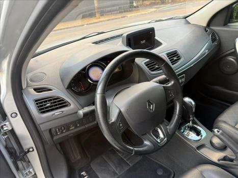 RENAULT Fluence 2.0 16V 4P FLEX DYNAMIQUE AUTOM�TICO, Foto 6