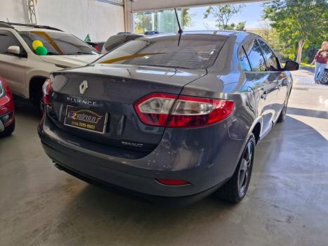 RENAULT Fluence 2.0 16V 4P FLEX DYNAMIQUE AUTOM�TICO, Foto 9