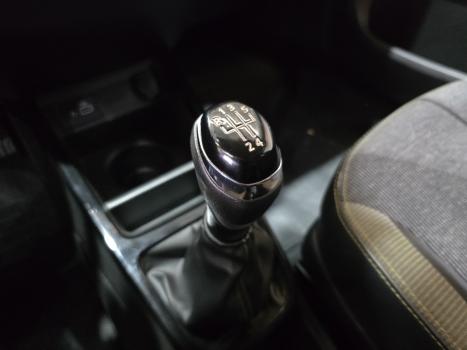 RENAULT Kwid 1.0 12V 4P SCE FLEX OUTSIDER, Foto 9