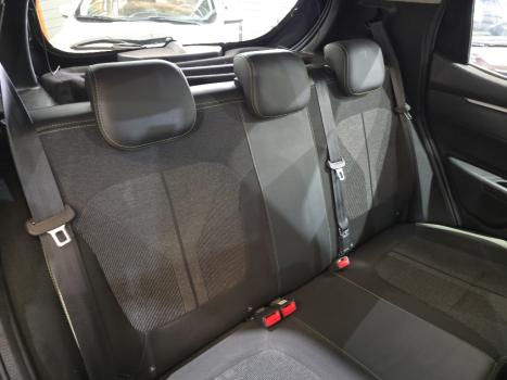 RENAULT Kwid 1.0 12V 4P SCE FLEX OUTSIDER, Foto 16