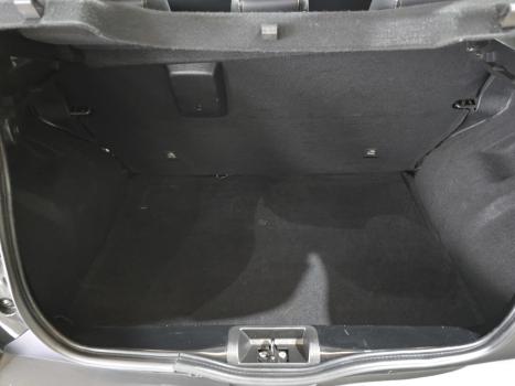 RENAULT Kwid 1.0 12V 4P SCE FLEX OUTSIDER, Foto 17