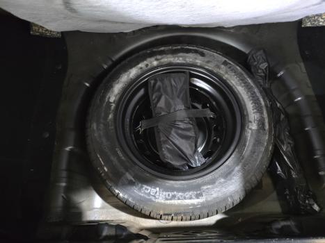 RENAULT Kwid 1.0 12V 4P SCE FLEX OUTSIDER, Foto 18