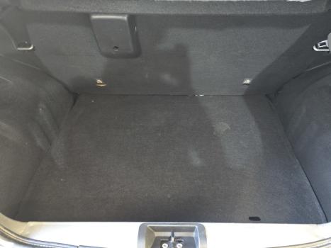 RENAULT Kwid 1.0 12V 4P SCE FLEX INTENSE, Foto 17 RENAULT Kwid 1.0 12V 4P SCE FLEX INTENSE, Foto 17