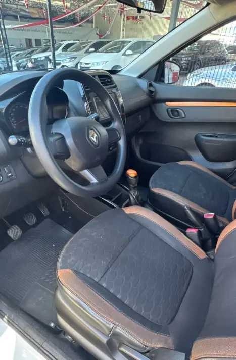 RENAULT Kwid 1.0 12V 4P SCE FLEX OUTSIDER, Foto 8