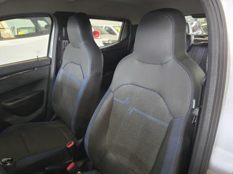 RENAULT Kwid 1.0 12V 4P SCE FLEX INTENSE, Foto 15