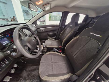 RENAULT Kwid 1.0 12V 4P SCE FLEX OUTSIDER, Foto 10