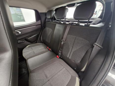 RENAULT Kwid 1.0 12V 4P SCE FLEX OUTSIDER, Foto 13