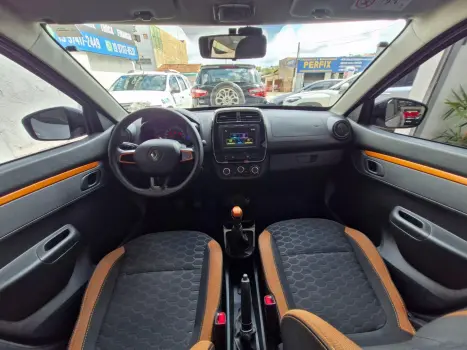 RENAULT Kwid 1.0 12V 4P SCE FLEX OUTSIDER, Foto 9