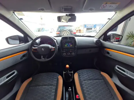 RENAULT Kwid 1.0 12V 4P SCE FLEX OUTSIDER, Foto 11