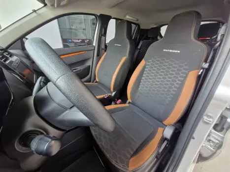 RENAULT Kwid 1.0 12V 4P SCE FLEX OUTSIDER, Foto 14