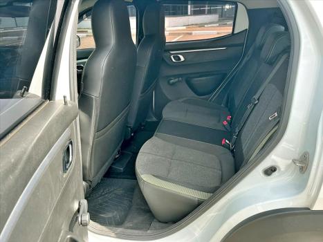 RENAULT Kwid 1.0 12V 4P SCE FLEX OUTSIDER, Foto 12