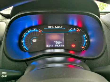 RENAULT Kwid 1.0 12V 4P SCE FLEX INTENSE, Foto 8