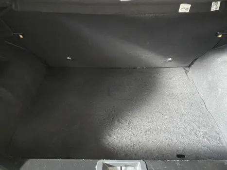 RENAULT Kwid 1.0 12V 4P SCE FLEX OUTSIDER, Foto 17