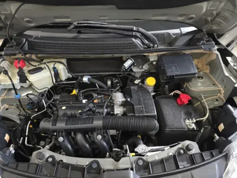 RENAULT Kwid 1.0 12V 4P SCE FLEX OUTSIDER, Foto 19