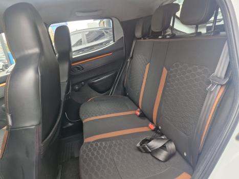 RENAULT Kwid 1.0 12V 4P SCE FLEX OUTSIDER, Foto 4