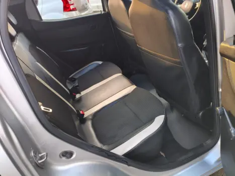 RENAULT Kwid 1.0 12V 4P SCE FLEX INTENSE, Foto 20