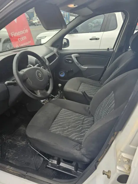 RENAULT Logan 1.0 12V 4P FLEX SCE AUTHENTIQUE, Foto 6