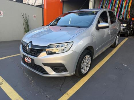 RENAULT Logan 1.0 12V 4P FLEX SCE ZEN, Foto 1