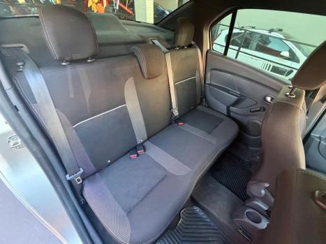 RENAULT Logan 1.0 12V 4P FLEX SCE ZEN, Foto 9