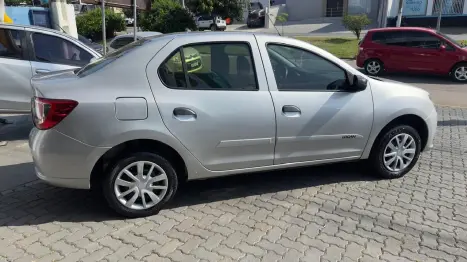 RENAULT Logan 1.0 12V 4P FLEX SCE AUTHENTIQUE, Foto 5