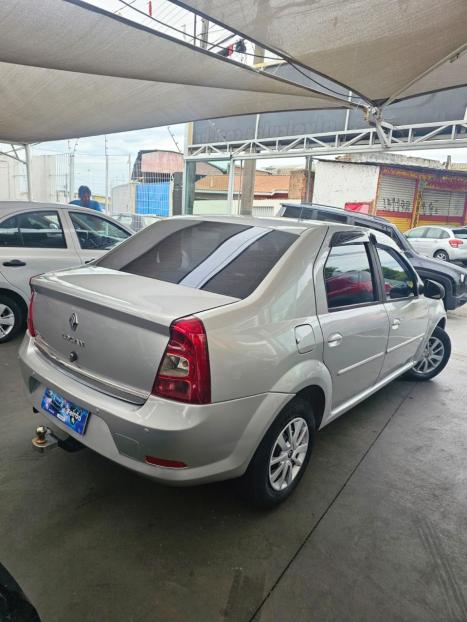 RENAULT Logan 1.0 16V 4P FLEX EXPRESSION, Foto 6