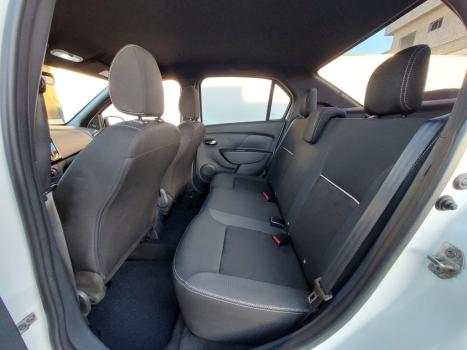RENAULT Logan 1.6 16V 4P FLEX SCE ZEN, Foto 18 RENAULT Logan 1.6 16V 4P FLEX SCE ZEN, Foto 18