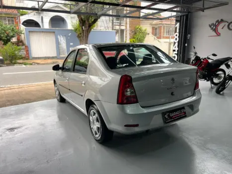 RENAULT Logan 1.6 16V 4P FLEX EXPRESSION, Foto 7