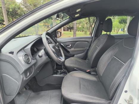 RENAULT Logan 1.6 16V 4P FLEX SCE ZEN X-TRONIC AUTOM�TICO CVT, Foto 14