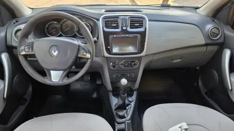 RENAULT Logan 1.6 4P FLEX DINAMIQUE, Foto 9