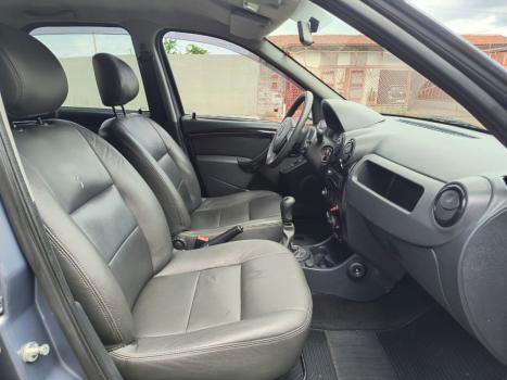 RENAULT Logan 1.6 4P  EXPRESSION, Foto 12