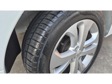 RENAULT Logan 1.6 4P FLEX DINAMIQUE, Foto 16