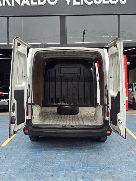 RENAULT Master 2.3 16V 3P DCI DIESEL FURGO L1H1, Foto 9