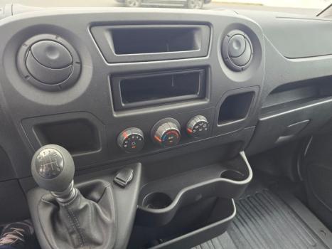 RENAULT Master 2.3 16V 3P DCI DIESEL FURGÃO L1H1, Foto 11