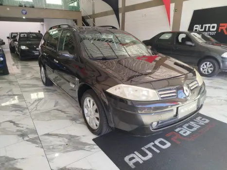 RENAULT Megane Grand Tour 1.6 16V 4P FLEX DYNAMIQUE, Foto 3