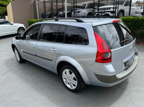 RENAULT Megane Grand Tour 2.0 16V 4P DYNAMIQUE AUTOM�TICO, Foto 6