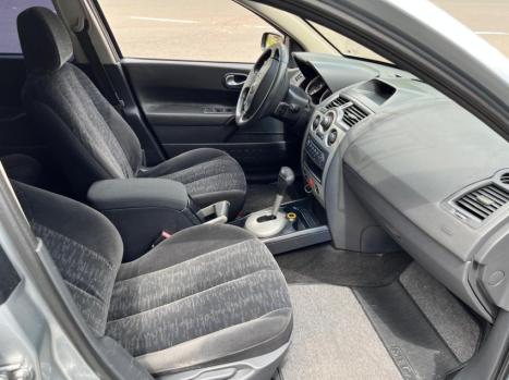 RENAULT Megane Grand Tour 2.0 16V 4P DYNAMIQUE AUTOM�TICO, Foto 7