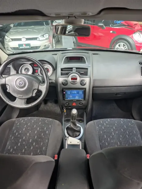 RENAULT Megane Grand Tour 1.6 16V 4P FLEX DYNAMIQUE, Foto 7