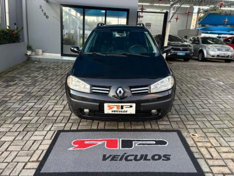 RENAULT Megane Grand Tour 1.6 16V 4P FLEX DYNAMIQUE, Foto 2