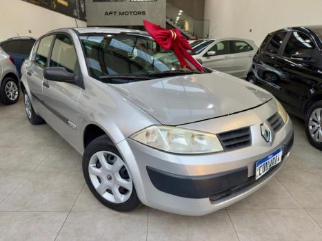 RENAULT Megane Sedan , Foto 2